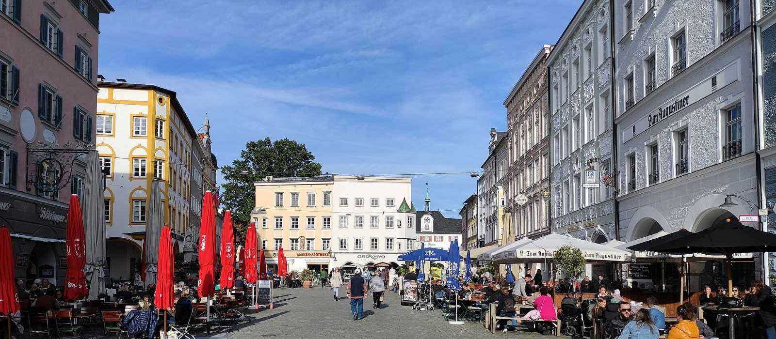 Max-Josefs-Platz in Rosenheim