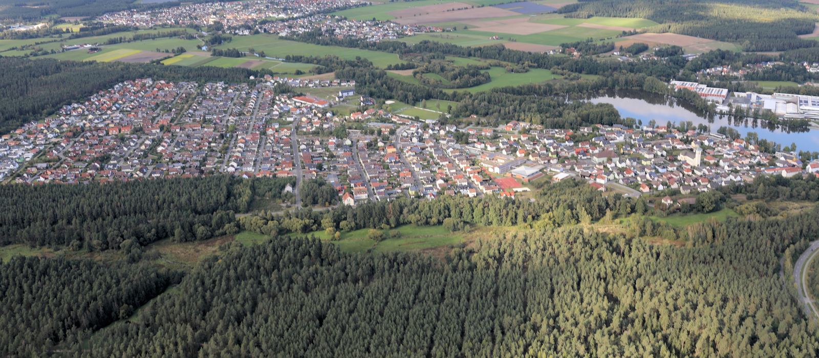 Luftbild von Weiherhammer in der Oberpfalz